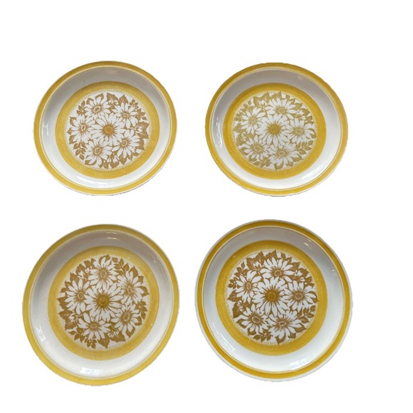 Set of 4 Vintage Jamestown Ironstone Dinner Plate Sunflower 1970s Yellow Plates